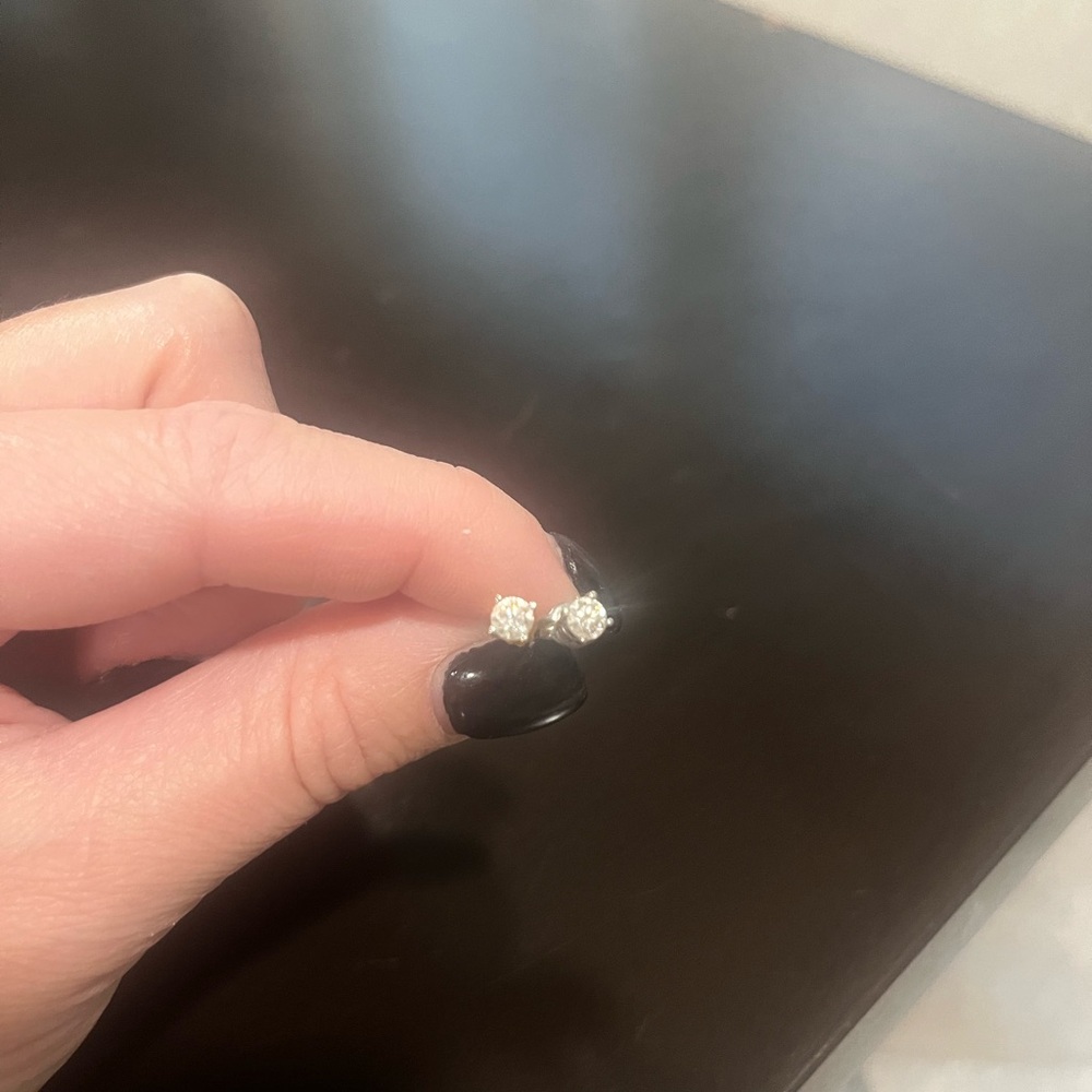 1 carat diamond earrings